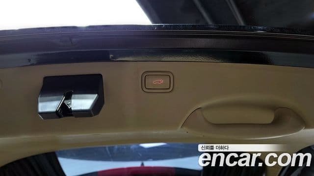 Kia All New Carnival Prestige, 2015 20