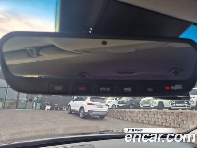 Genesis G80 Premium Luxury, 2018 17