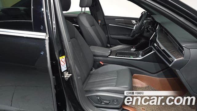 Audi A6 (C8) Premium, 2023 10