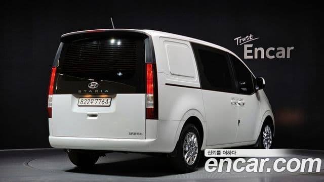 Hyundai Staria Modern, 2022 2