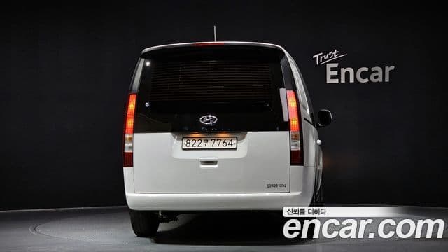 Hyundai Staria Modern, 2022 4