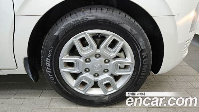 Hyundai Staria Modern, 2022 все фото