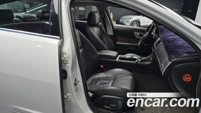 Jaguar New XF X250, 2013 10