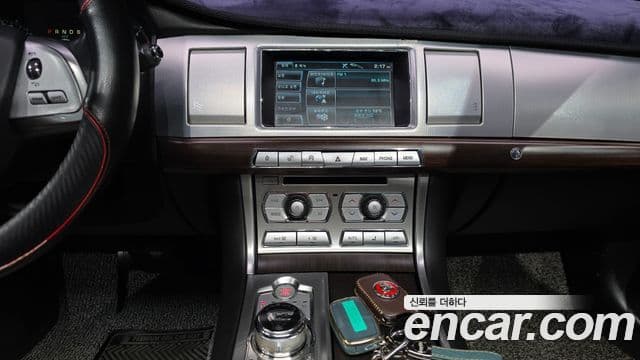 Jaguar New XF X250, 2013 15