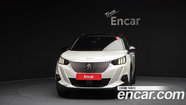 Peugeot e-2008 2세대 EV GT, 2021 3