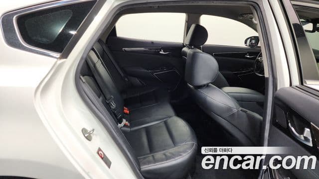 Kia All New K7 3.0 GDI Limited, 2018 12