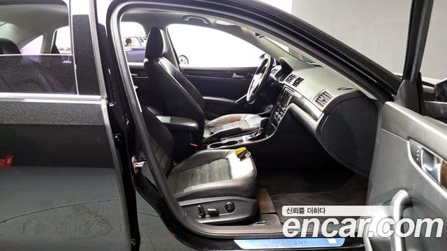 Volkswagen The / новый New Passat B7, 2015 11