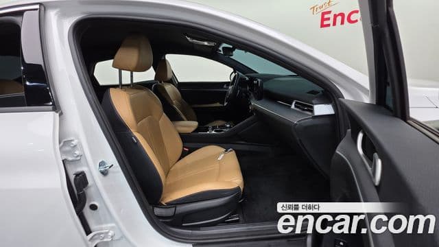 Kia K5 3세대 Prestige, 2023 10