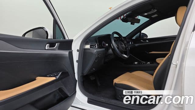 Kia K5 3세대 Prestige, 2023 11