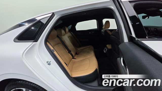 Kia K5 3세대 Prestige, 2023 19