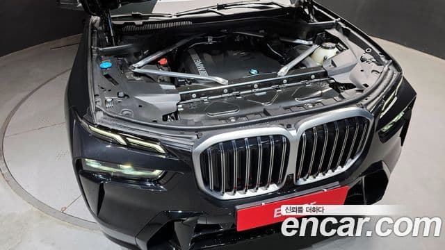 BMW X7 (G07) xDrive 40i M Sport 6인승, 2025 6