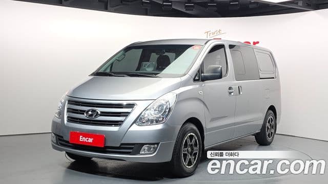 Hyundai Grand Starex Smart, 2017 1