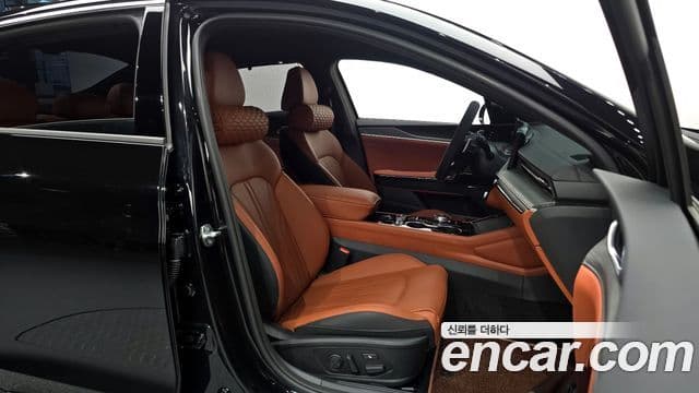 Kia The / новый New K5 гибрид 3세대 Signature, 2024 10