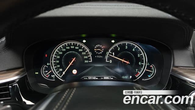 BMW 5시리즈 (G30) 530i xDrive M Sport Plus, 2017 8