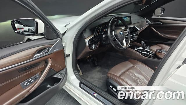 BMW 5시리즈 (G30) 530i xDrive M Sport Plus, 2017 11