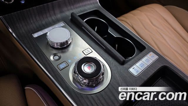 Genesis G80 (RG3) бензин 2.5 турбо 2WD, 2025 9