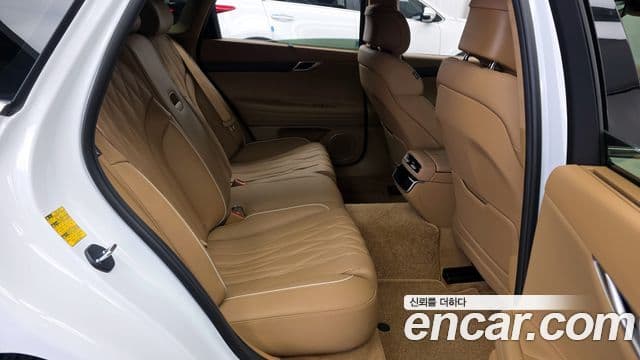 Genesis G80 (RG3) бензин 2.5 турбо 2WD, 2025 12