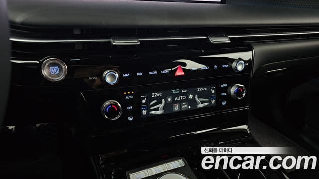 Genesis G80 (RG3) бензин 2.5 турбо AWD, 2025 17