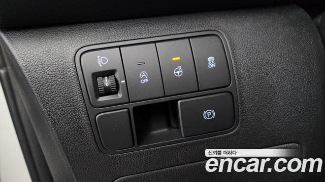 Hyundai Staria Modern, 2025 19