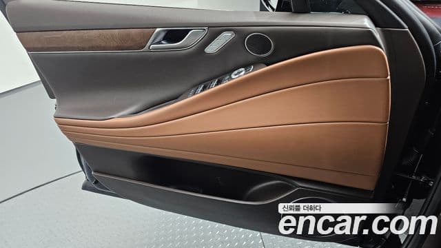 Genesis G80 (RG3) бензин 2.5 турбо AWD, 2023 14