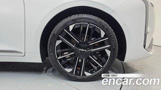 Kia The / новый New K8 гибрид Noblesse, 2025 все фото