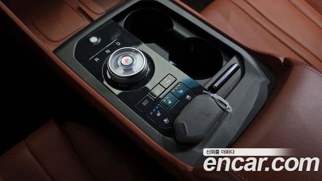 Kia The / новый New K8 гибрид Noblesse, 2025 9