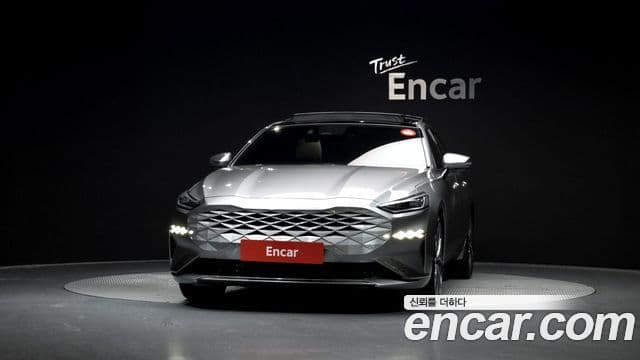 Kia K8 Signature, 2022 3