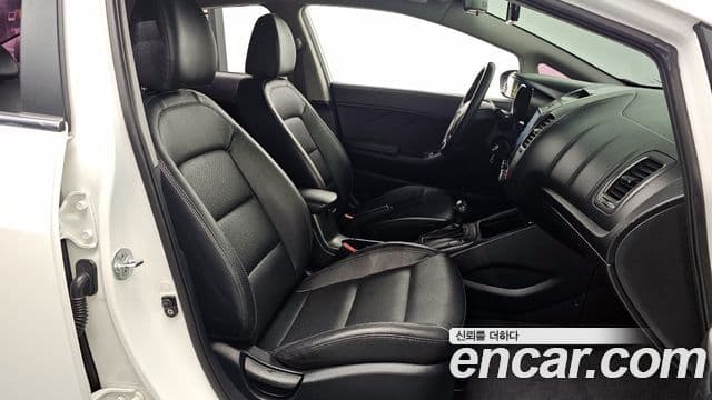 Kia K3 Luxury, 2014 10