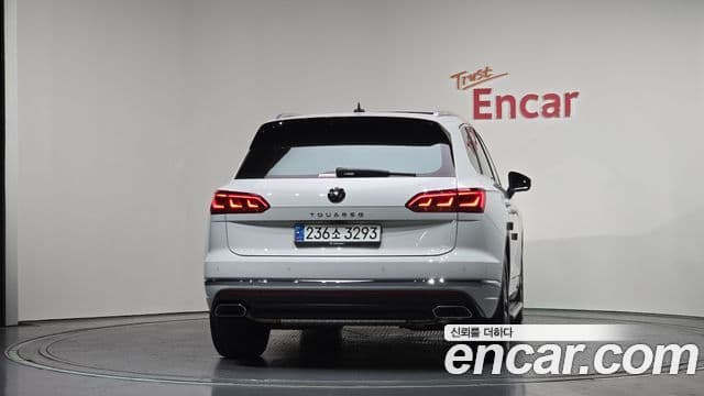 Volkswagen Touareg 3세대 Prestige, 2023 4