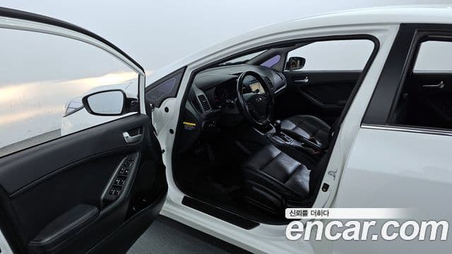 Kia K3 Luxury, 2015 10