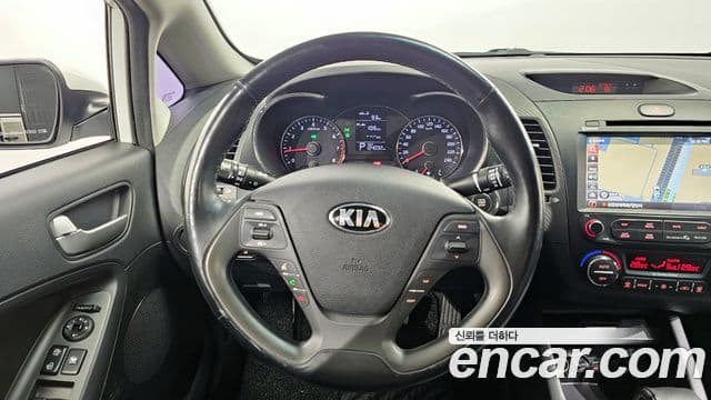 Kia K3 Luxury, 2015 13