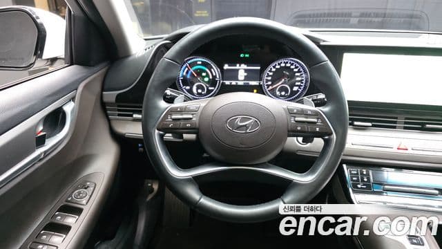 Hyundai The / новый New Grandeur IG гибрид Premium Choice, 2020 13