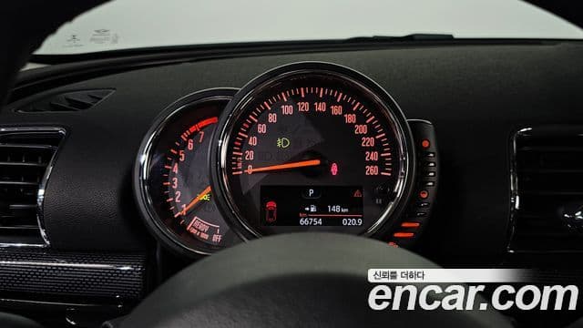 Mini Cooper 클럽맨 2세대, 2017 8