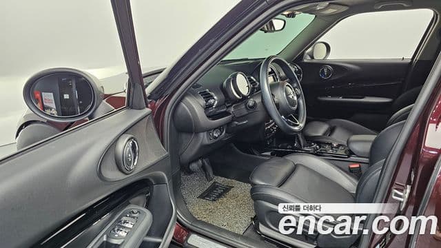 Mini Cooper 클럽맨 2세대, 2017 10