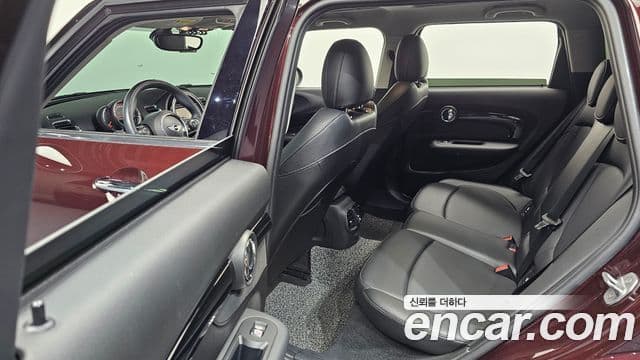 Mini Cooper 클럽맨 2세대, 2017 11