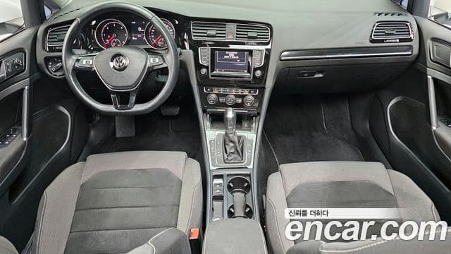 Volkswagen Гольф 7세대, 2013 7