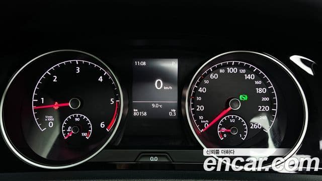 Volkswagen Гольф 7세대, 2013 8