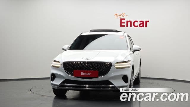 Genesis GV70, 2022 3