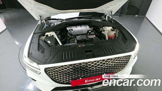 Genesis GV70, 2022 6