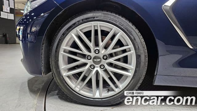 Genesis G70 Elite, 2019 все фото