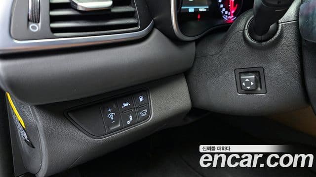 Genesis G70 Elite, 2019 16