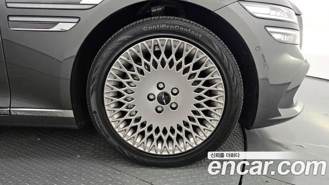 Genesis G80 (RG3) бензин 2.5 турбо AWD, 2026 все фото