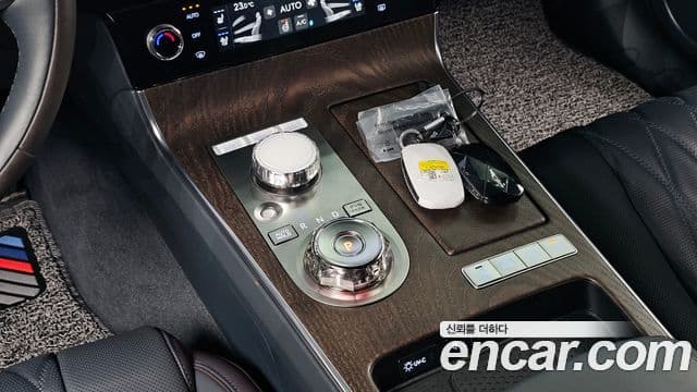 Genesis G80 (RG3) бензин 2.5 турбо AWD, 2026 9