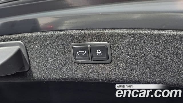 Genesis G80 (RG3) бензин 2.5 турбо AWD, 2026 17