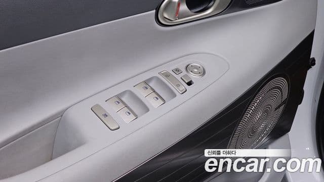 Hyundai NEXO Premium, 2019 18