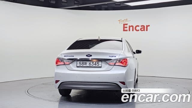 Hyundai Sonata гибрид Premier, 2012 4