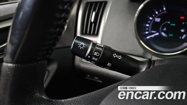 Hyundai Sonata гибрид Premier, 2012 14