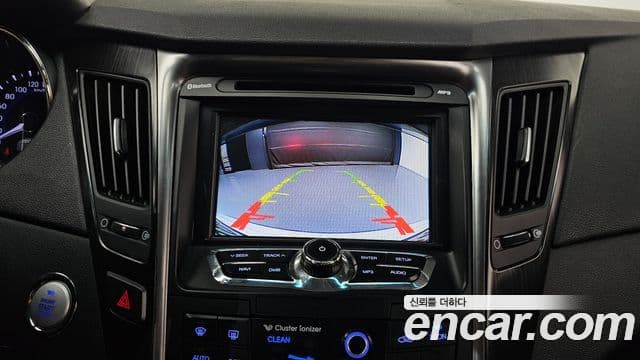 Hyundai Sonata гибрид Premier, 2012 17