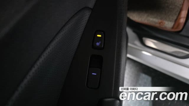 Hyundai YF Sonata топовая версия, 2012 19