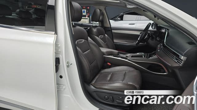 Hyundai The / новый New Grandeur IG Exclusive, 2020 10